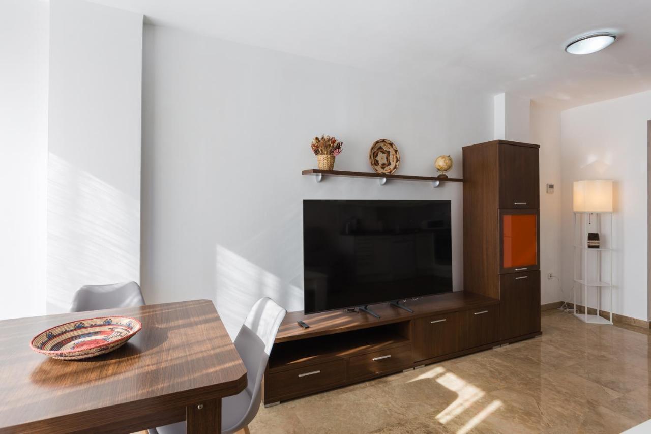 Ferienwohnung Piso Familiar Cerca Del Centro, Ac Y Wifi Gratis Valencia Exterior foto