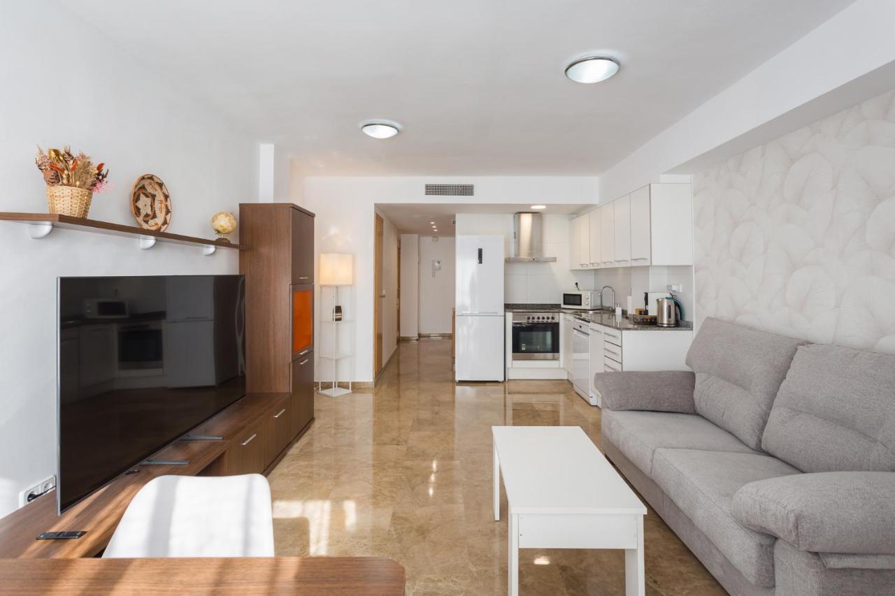 Ferienwohnung Piso Familiar Cerca Del Centro, Ac Y Wifi Gratis Valencia Exterior foto