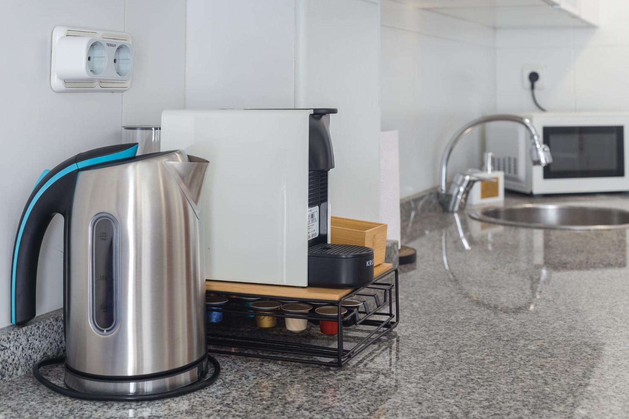 Ferienwohnung Piso Familiar Cerca Del Centro, Ac Y Wifi Gratis Valencia Exterior foto